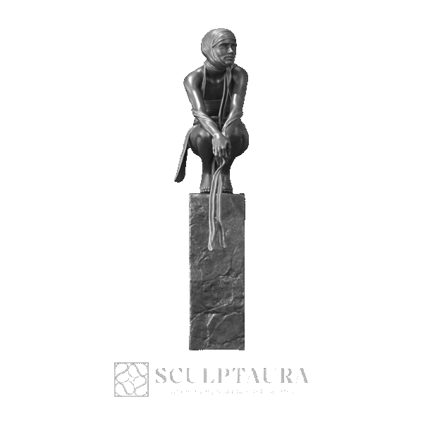 Sculpture Woman Figure - Picture 3