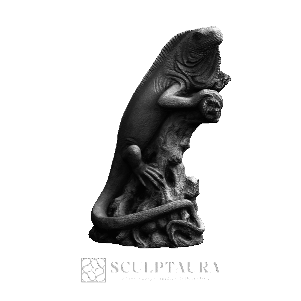 Statue - Picture 1