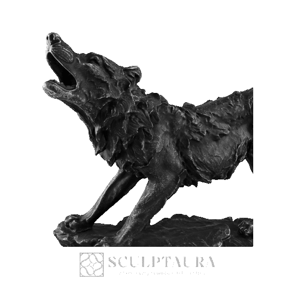 Wolf Statue - Picture 2